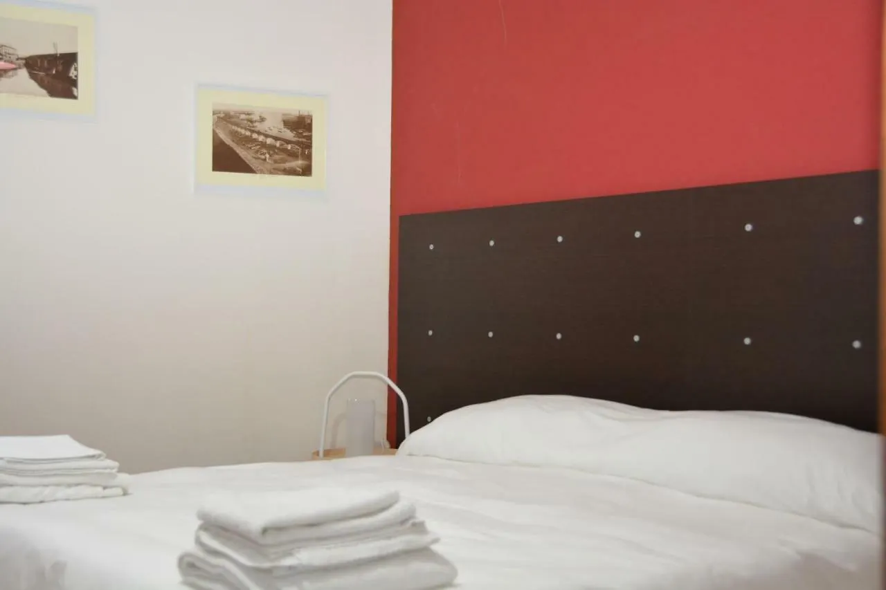 Garibaldi Flat Apartment Catania